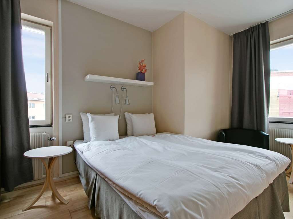 First Brommaplan Hotel 3*